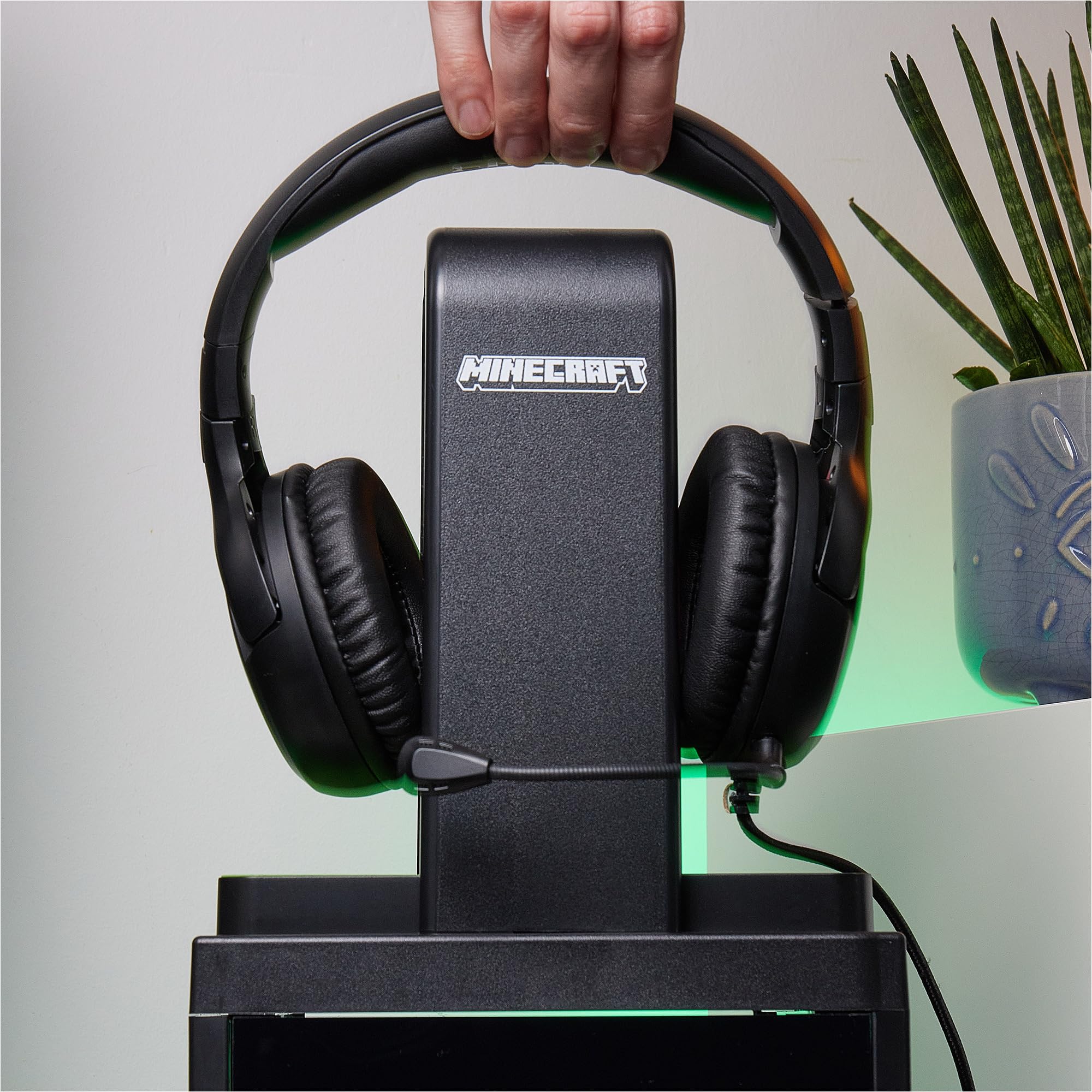 Amazon.com: Numskull Official Minecraft LED Light Gaming Locker